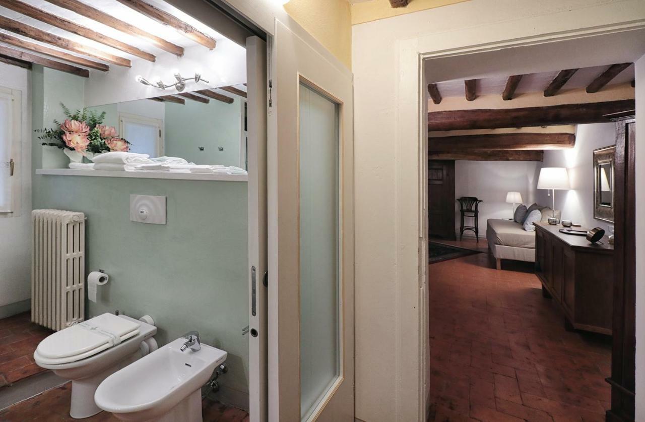 Suite Testamatta Pisa Buitenkant foto